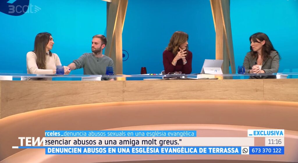 Imagen del programa de TV-3 'Tot es mou' en el que Mònica Santiago, directora ejecutiva de Vosseler Abogados, junto a dos victimas, explica la denuncia contra un monitor de una congregación evangelista por abusos sexuales a menores.