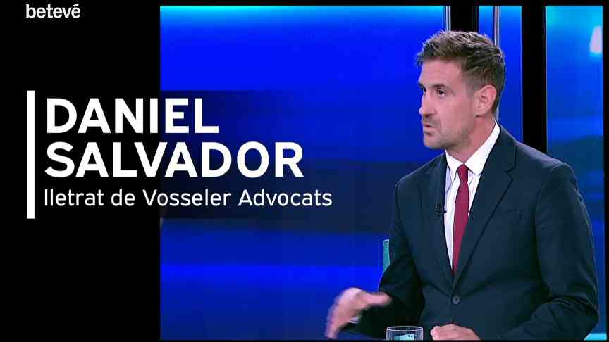 El letrado Daniel Salvador habla del caso de Darling Menjadi en el programa de BTV 'Bàsics'