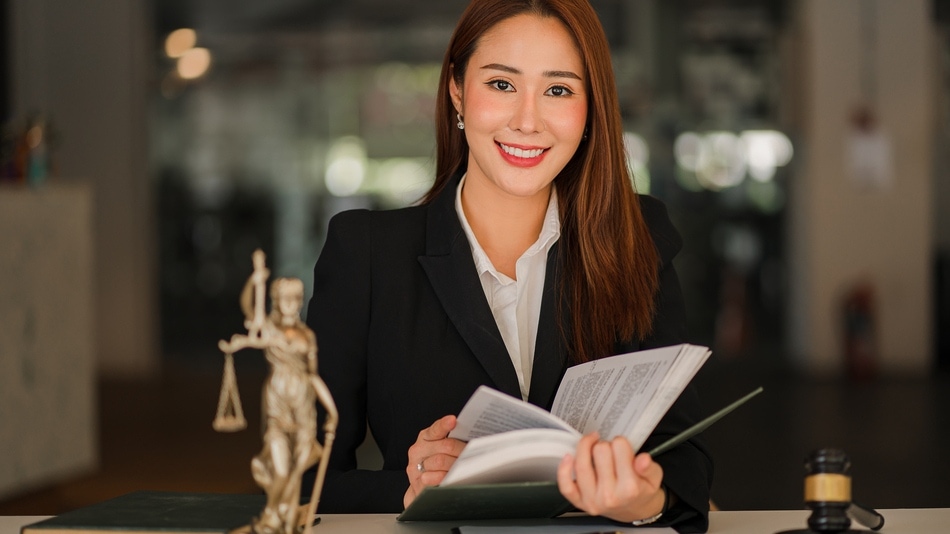 Abogado de derecho mercantil: Funciones y beneficios clave