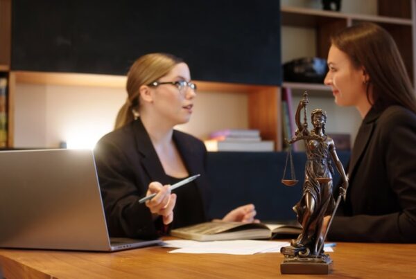 Cuándo necesitas un abogado de derecho administrativo